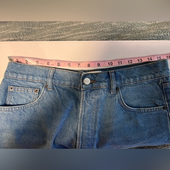 Reformation Dixie High Rise Shorts - Picture 6 of 8